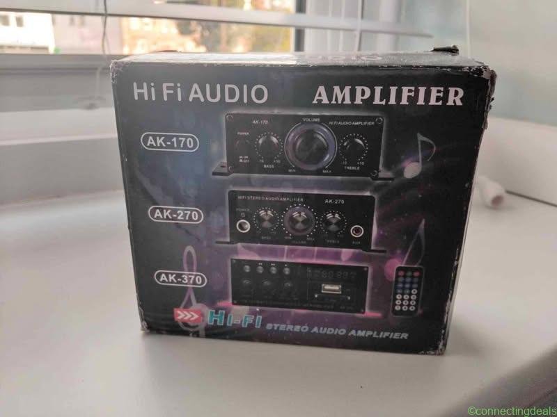 Hi fi audio amplifier