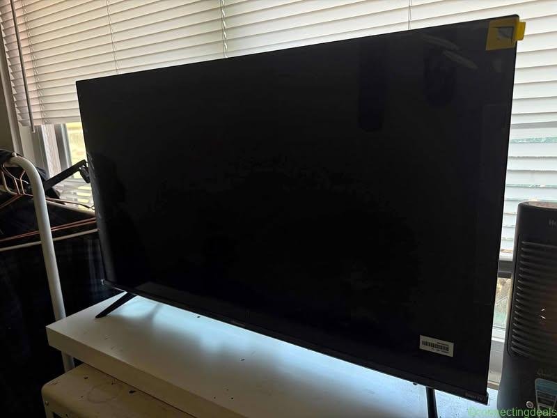 hisennse roku 40 inch smart tv