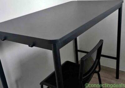 Hoge tafel + stoel (bureau of keuken) in Brussels