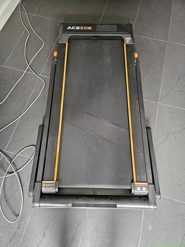 Home treadmill