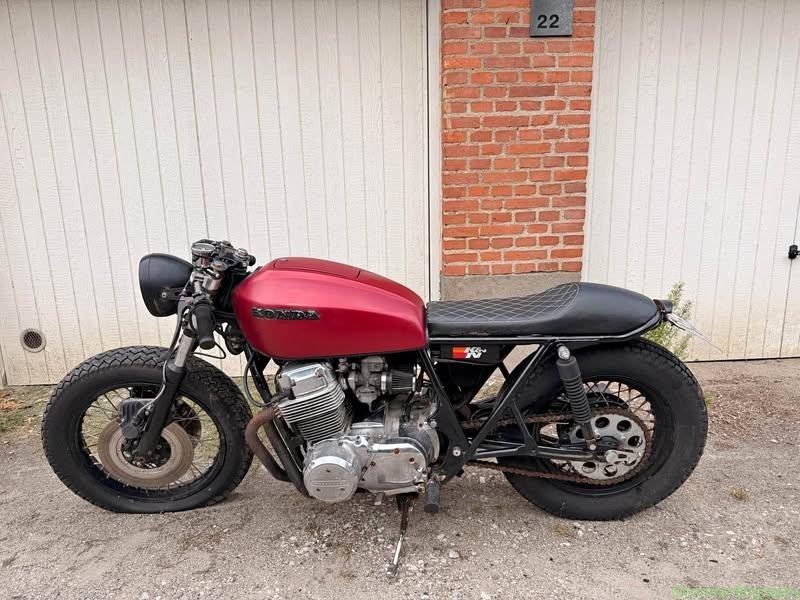 Honda CB750 Café racer projekt