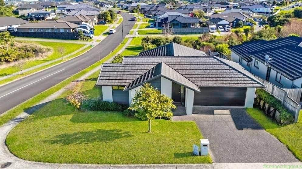 HOUSE FOR SALE