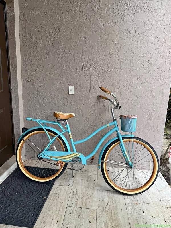 Huffy Nassau Cruiser Bike