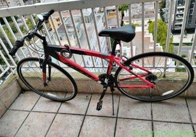Hyper SpinFit 700C Bicycle + Helmet, Bell and Lock in Vancouver