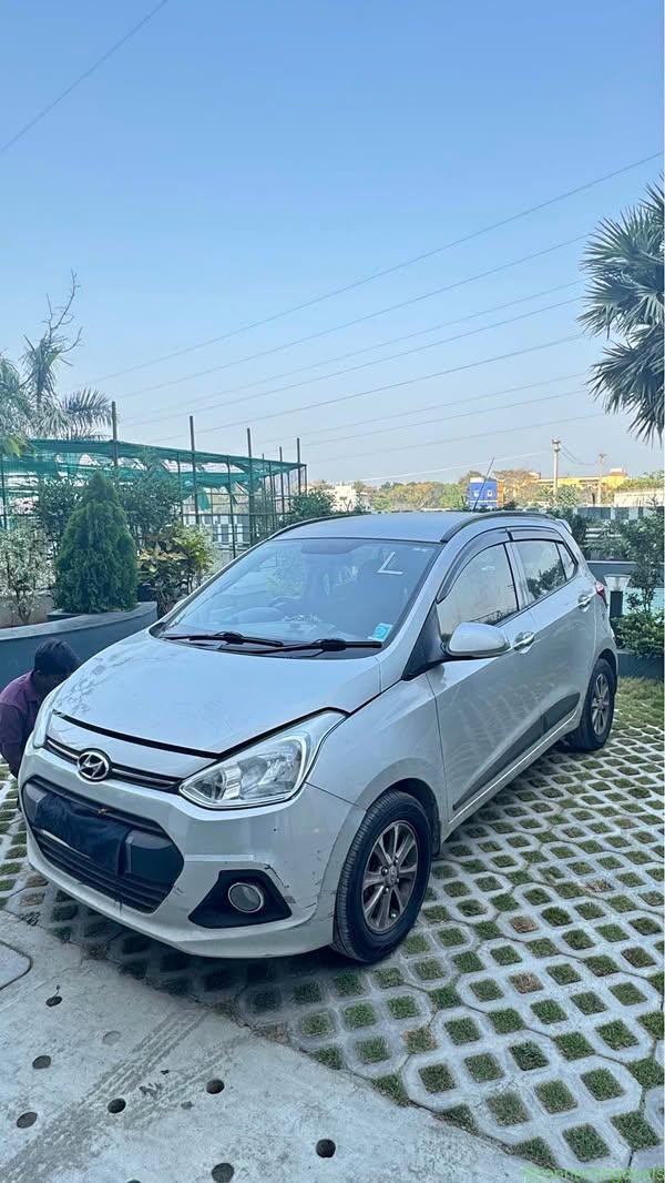 Hyundai Grand i10 Asta Petrol