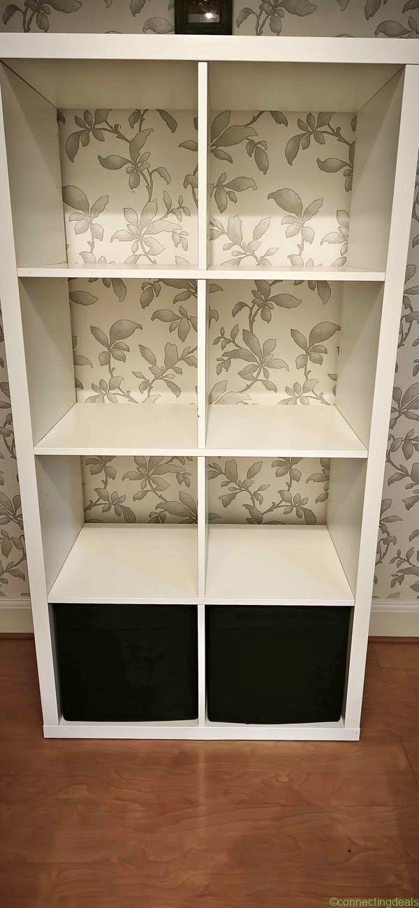 Ikea kallax White Cube Storage Unit / Bookcase –