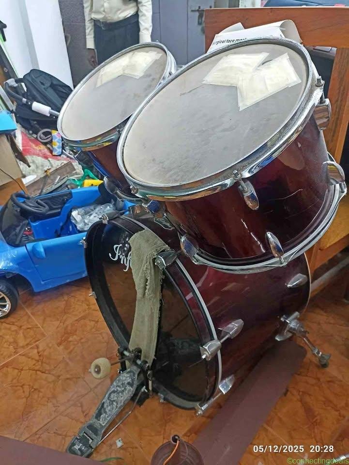 Infinity drums set