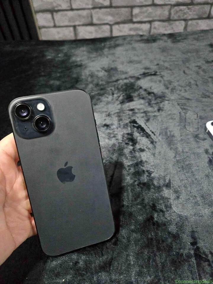 Iphone 15 black 128 gb