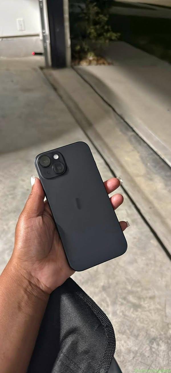 iPhone 15