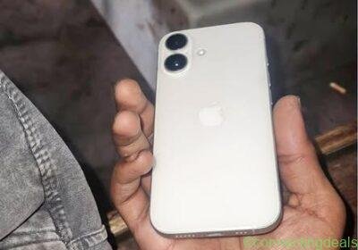 iPhone 16 128gb 5 months old hai bas in Delhi