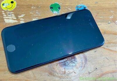Free ad: iPhone SE 64gb unlocked battery in Bristol. iPhone SE 64gb unlocked battery in Bristol