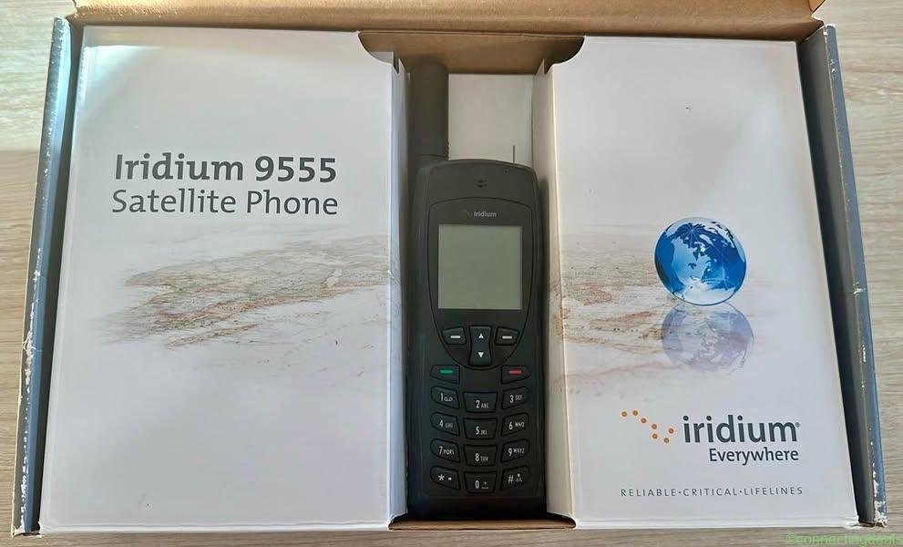 Iridium 9555 Satellite Phone