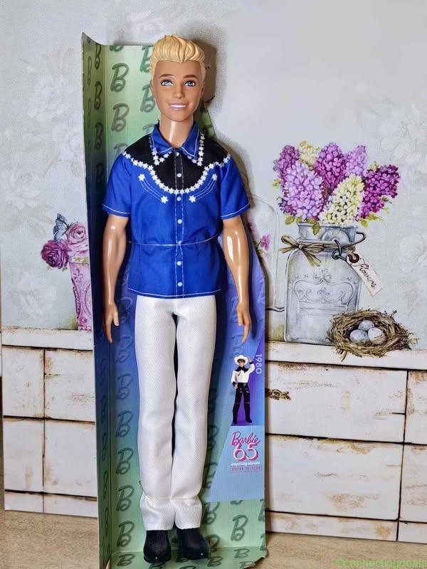 Ken&Barbie at the Beach