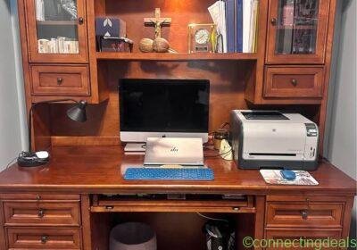 Large Desk in Minneapolis