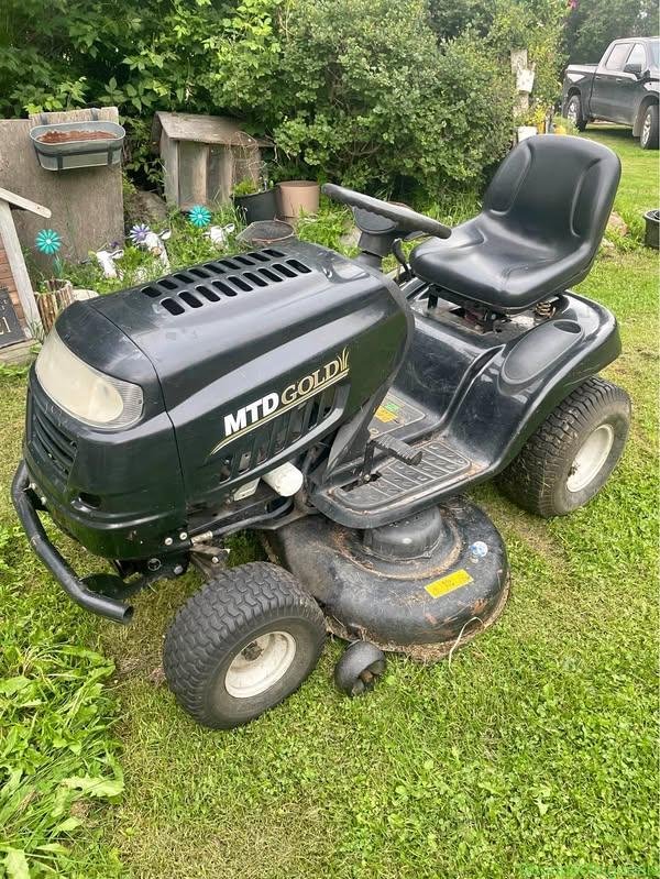 Lawn Tractor