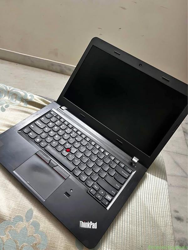 Lenovo Thinkpad i3