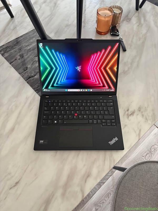 Lenovo X13 Gen 5 – Intel Ultra 5 – 16Gb – 512Gb
