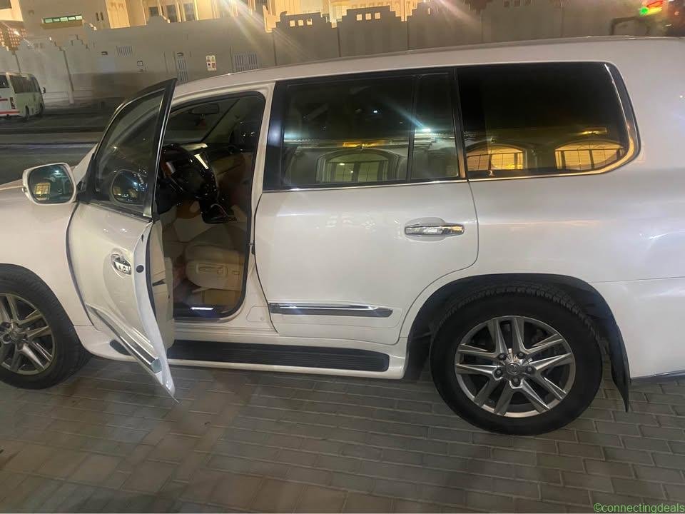 Lexies-Lx570 -2015