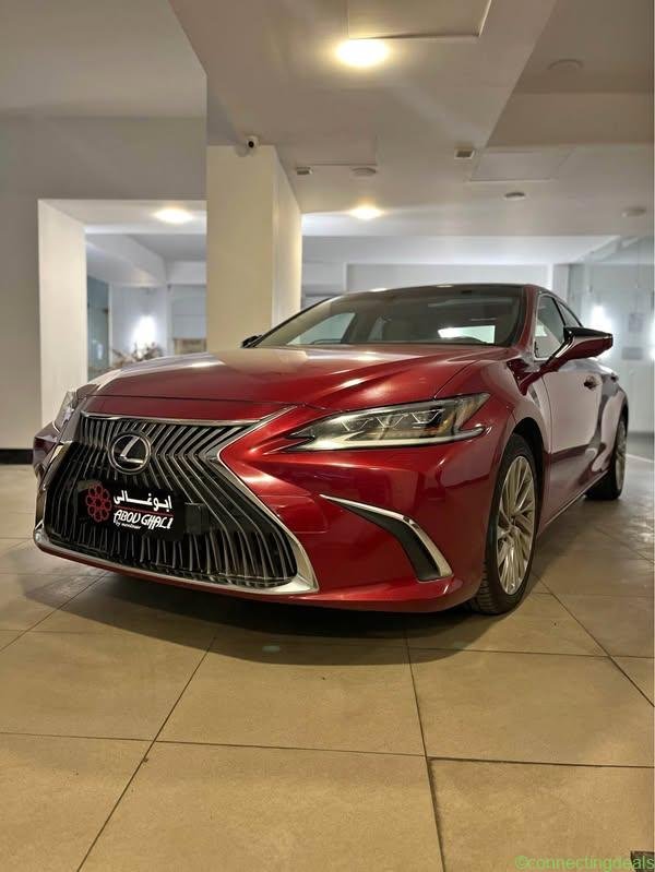 Lexues ES350. 2019