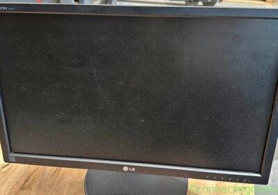 LG 24" monitor E2411PU in Melbourne