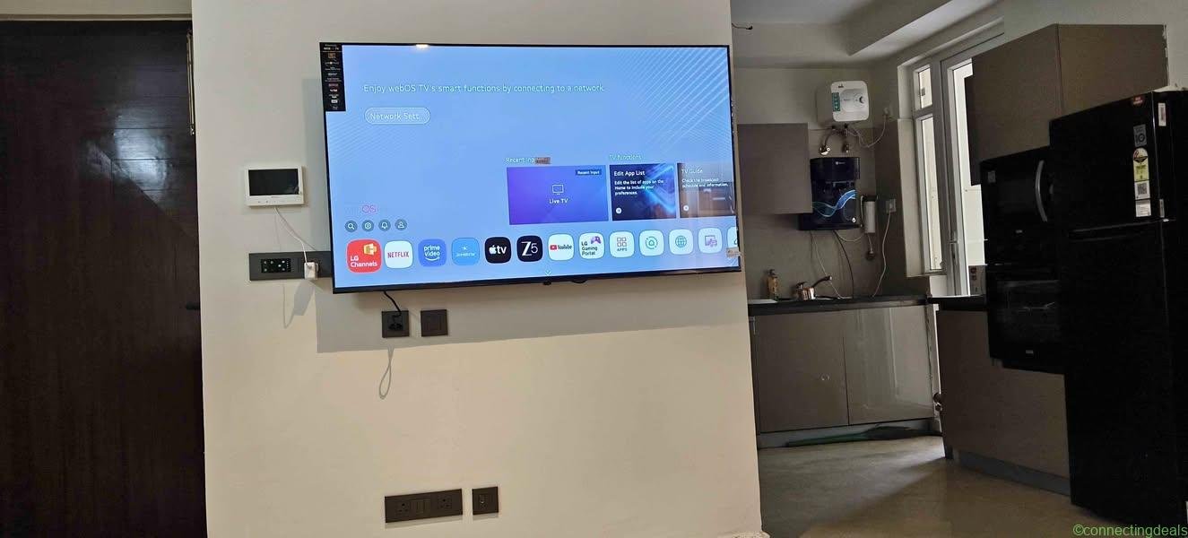 LG webOS Smart TV 24″