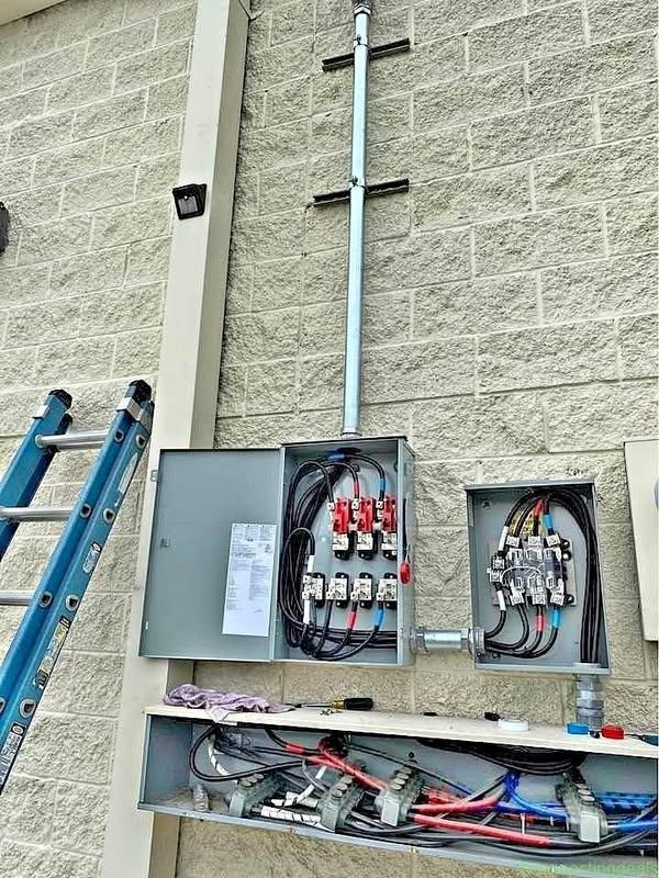 Licensed Electrician Service! Near Me ⚡