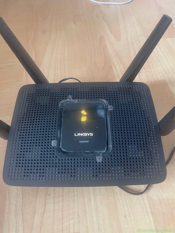 Linksys EA8300 Max-Stream AC2200 Tri-Band Wi-Fi