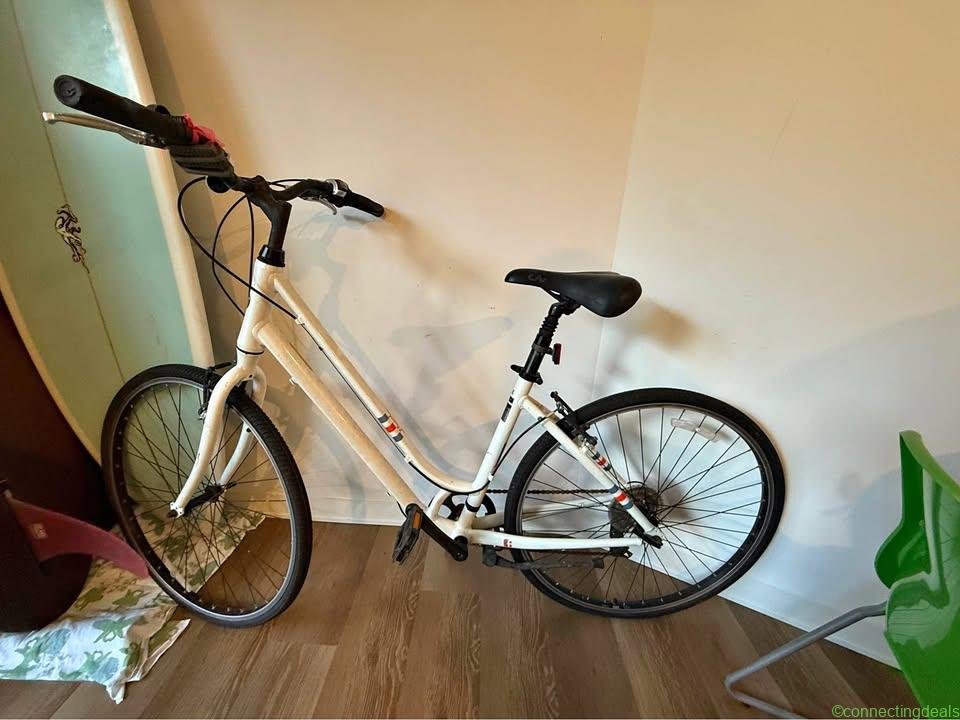 Liv Alight Hybrid Bike – White – Size Medium