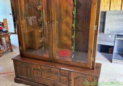Free ad: Locking cabinet in Columbus. Locking cabinet in Columbus