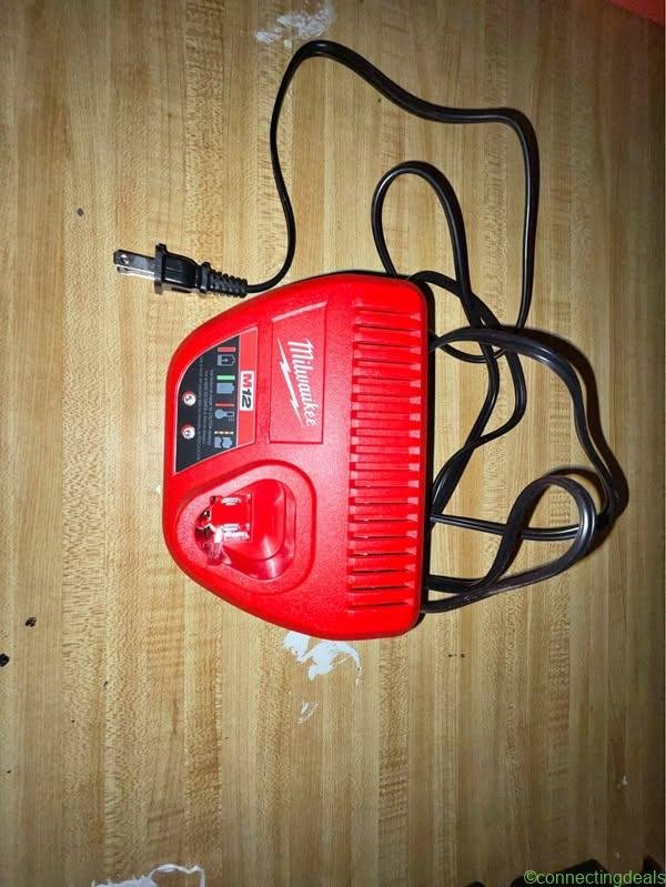 M12 charger