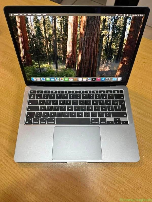 MacBook Air 2019 i5 128GB storage
