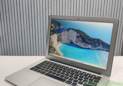 MacBook Air A 1466 i5 1 month warranty in Srinagar