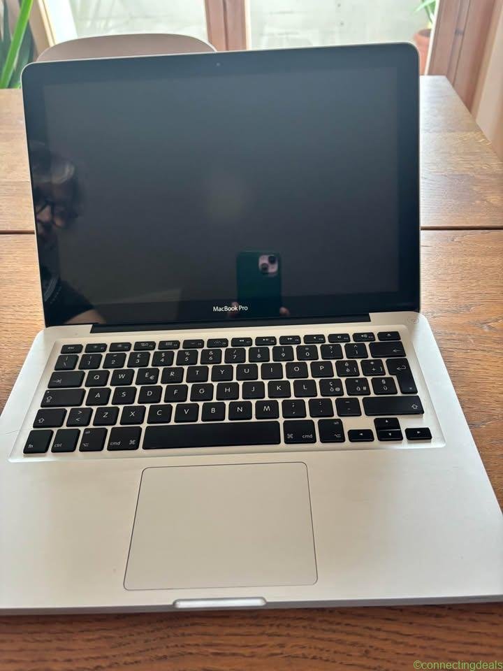 MacBook Pro 13”