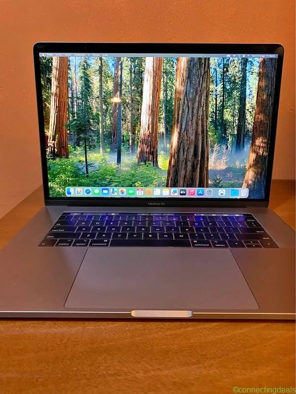 MacBook Pro 15” touchbar i9/32GB/1TB