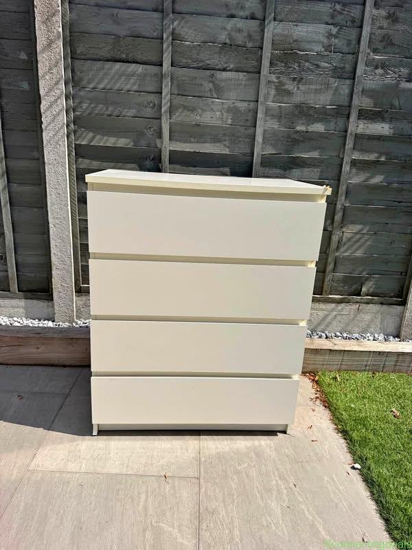Malm chest of drawers