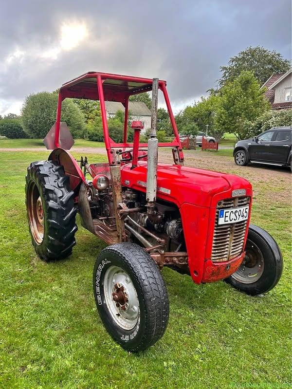 Massey Fergusson Mf 35 objekt