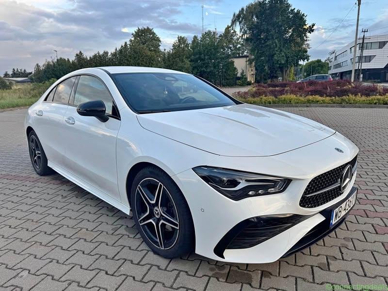 Mercedes CLA 180 wersja AMG LINĘ
