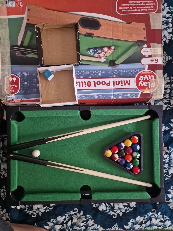 Mini Snooker game