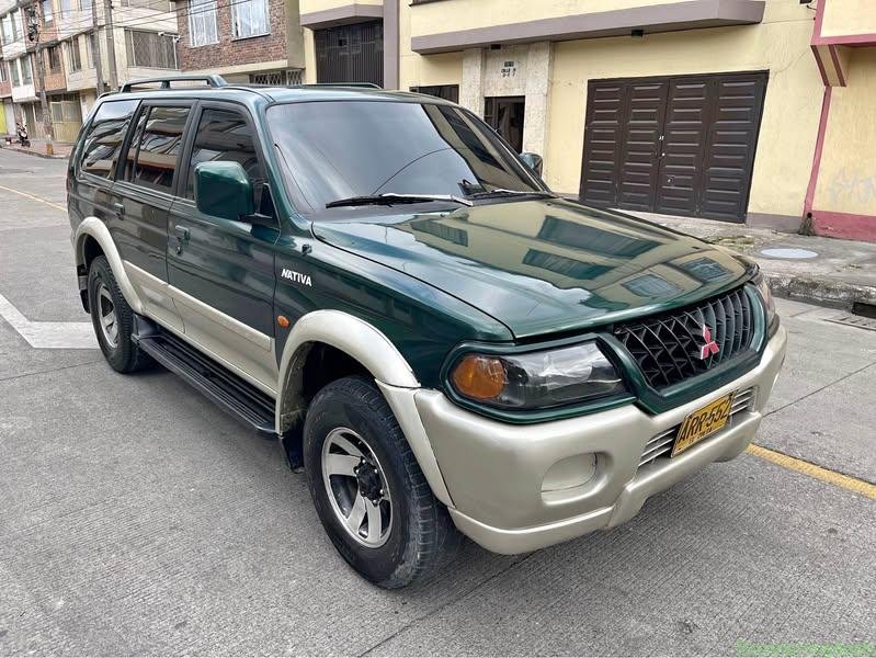 Mitsubishi nativa modelo 1998