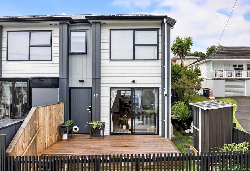Motivated owner moving to South Island