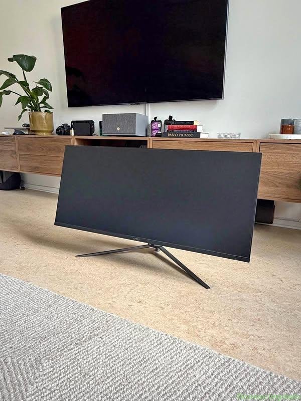 MSI MAG401QR 40” Ultrawide Spelskärm