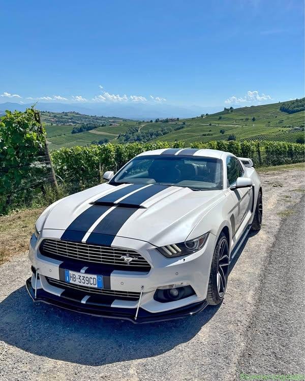 Mustang 2.3 ecoboost 317CV ancora in garanzia
