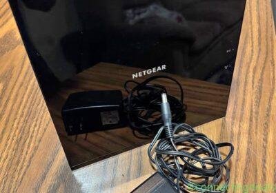 Free ad: Netgear AC1600 WiFi Cable Modem Router in Chicago. Netgear AC1600 WiFi Cable Modem Router in Chicago