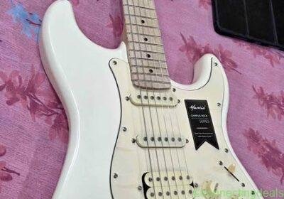 New Mantic mst 100 electric guitar for sale... in Kolkata