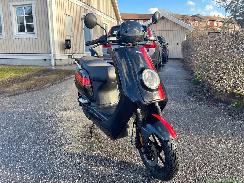 NIU N-GT