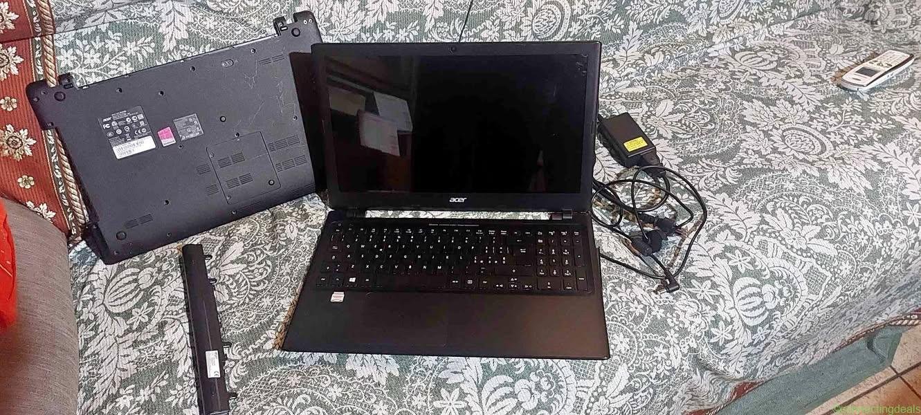 Notebook Acer Aspire V5-551