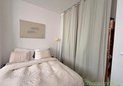 One bedroom in a six-bedroom apartment (July 9th in Berlin