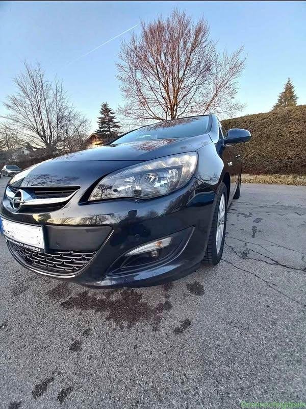 Opel Astra Sports Tourer 1.6 CDTI | TÜV Neu