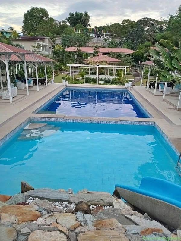 Operational resort