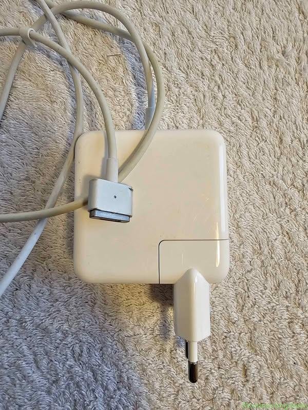 Original Apple MagSafe 2 laddare (45W)
